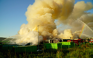 Znany jest bilans strat po majowym pożarze odpadów wielkogabarytowych w olsztyńskim ZGOK-u